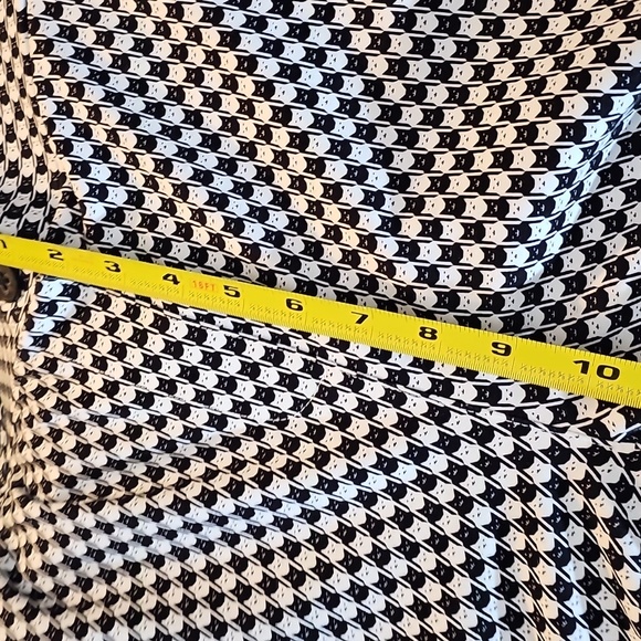 Betabrand Catstooth Dress Pant Yoga Pants L Short Petite NWOT Black White Cat - Picture 7 of 16